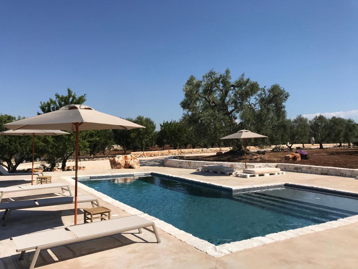 Villa Dominique Relax A Pochi Kilometri Dal Mare Carovigno Exteriör bild