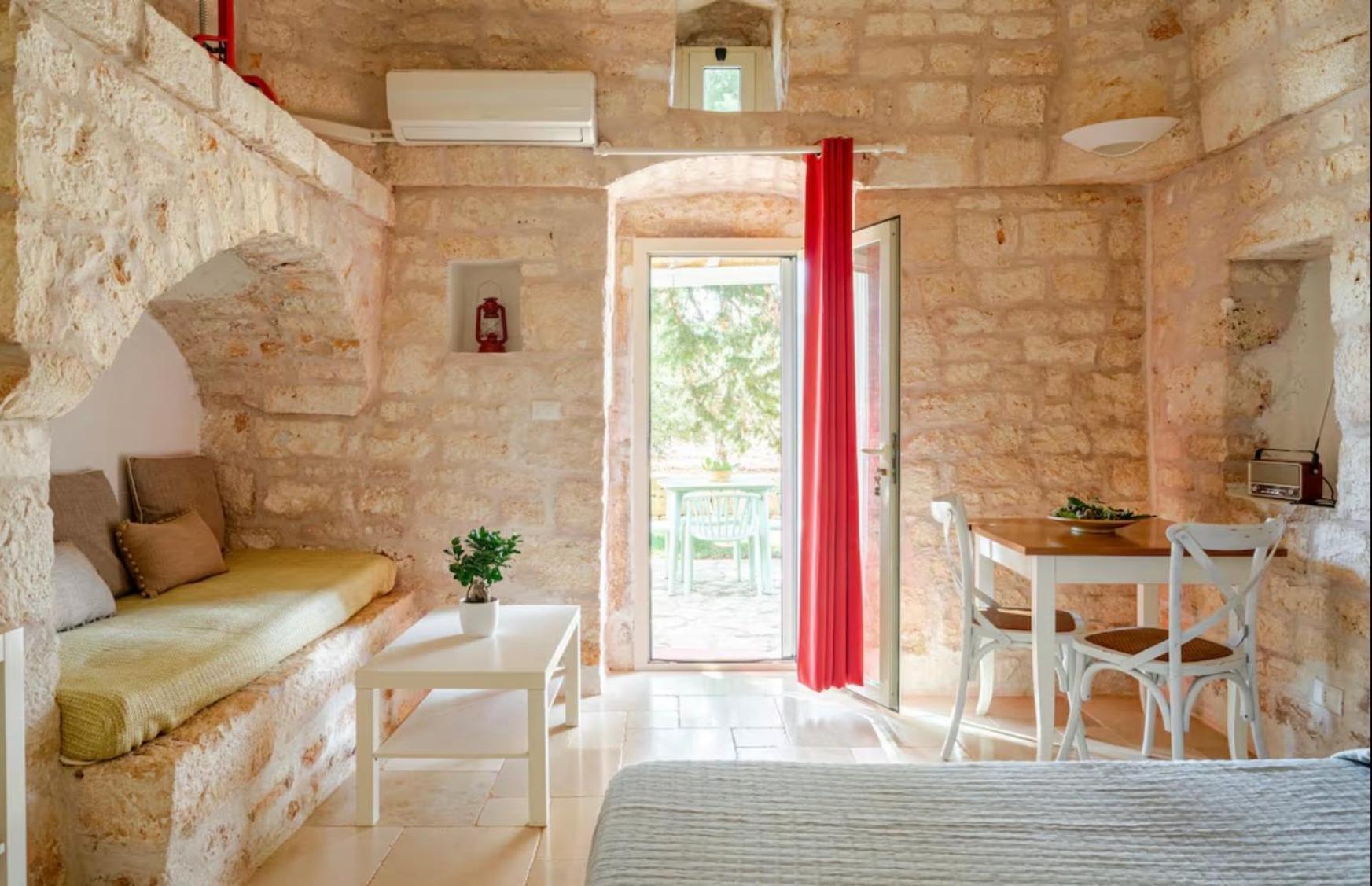 Villa Dominique Relax A Pochi Kilometri Dal Mare Carovigno Exteriör bild