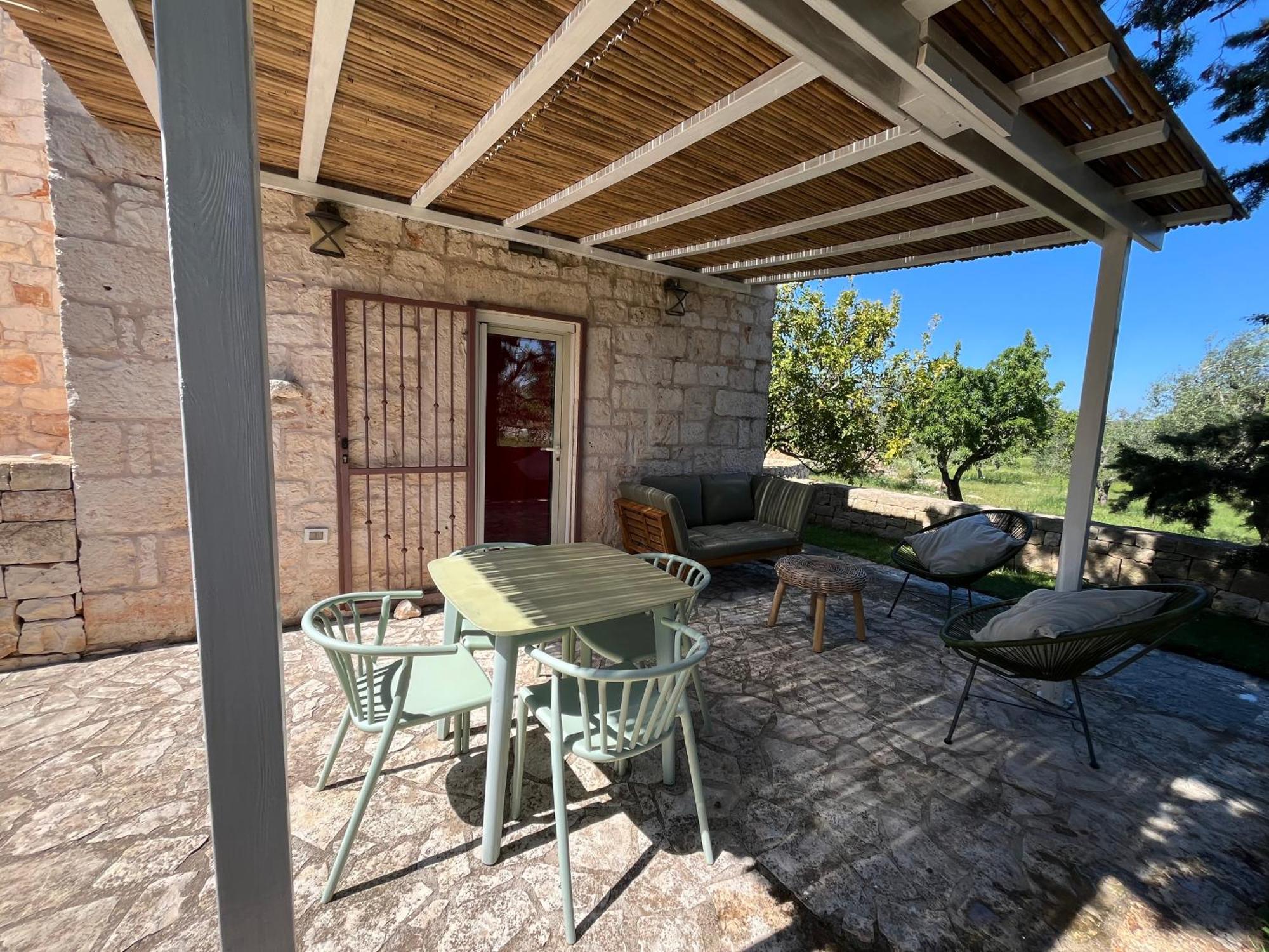 Villa Dominique Relax A Pochi Kilometri Dal Mare Carovigno Exteriör bild